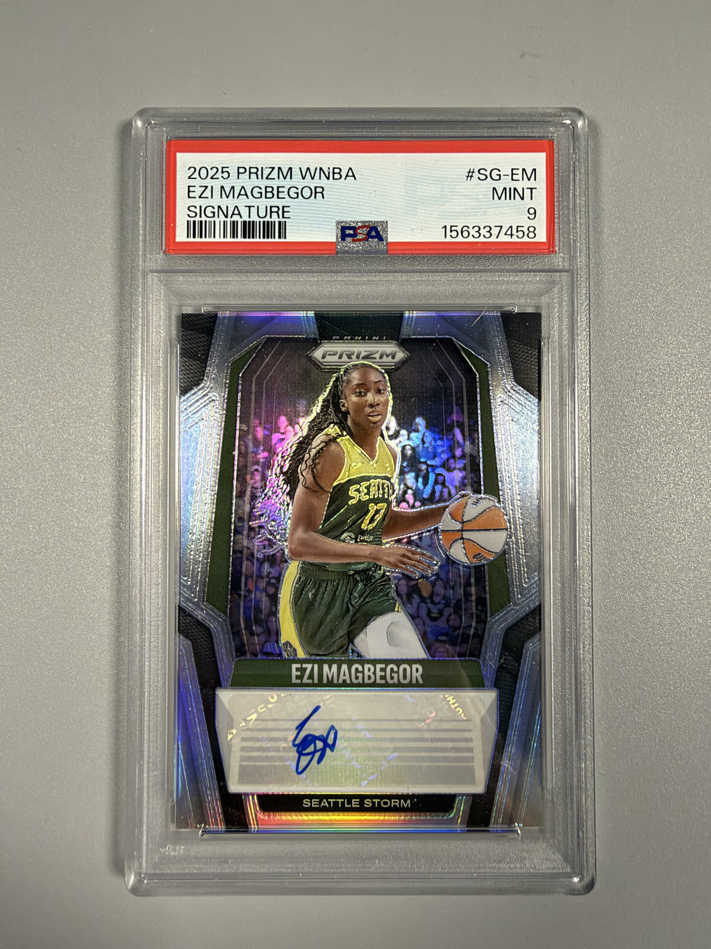 2025 Panini Prizm WNBA Ezi Magbegor Signatures SG-EM PSA 9 front
